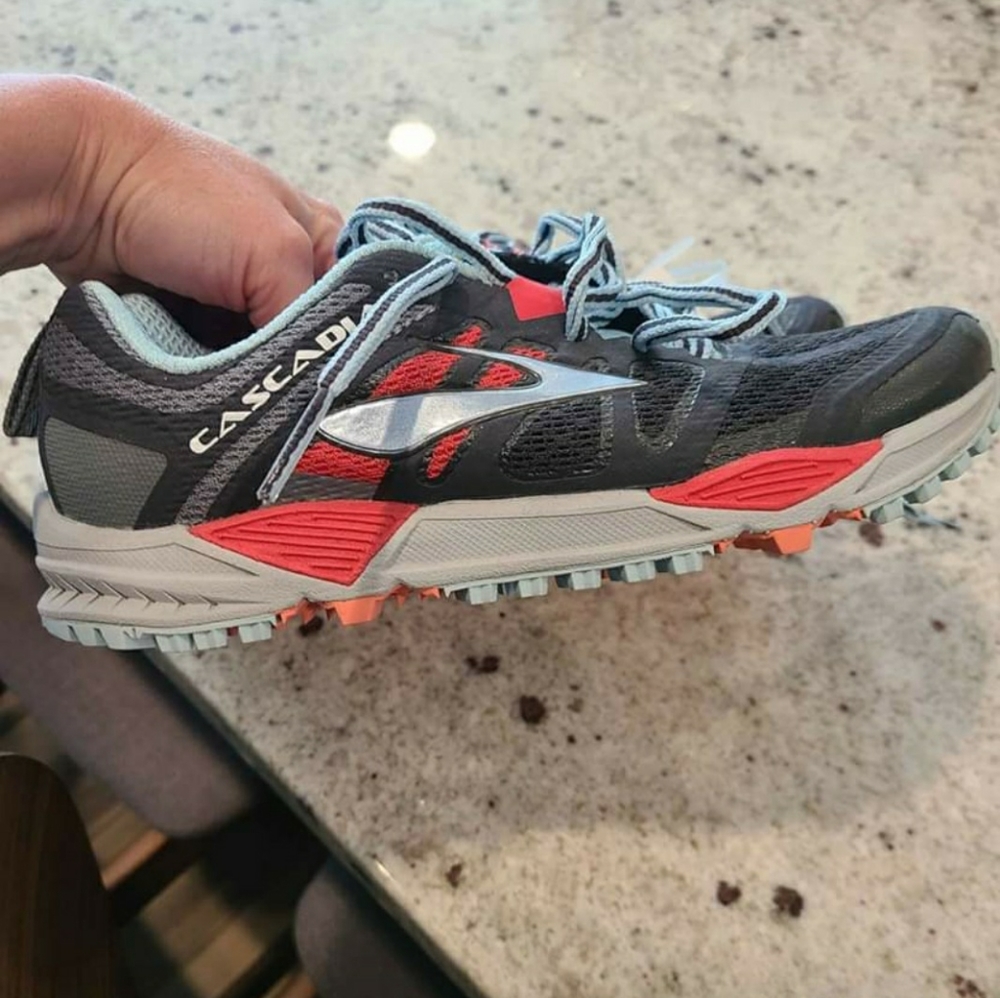 NWT Brooks Cascadia